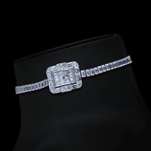 Jorrio 38ct emerald cut brilliant sterling silver necklace