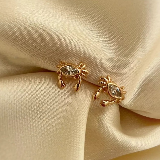 Jorrio lovely marquise cut crab sterling silver earrings